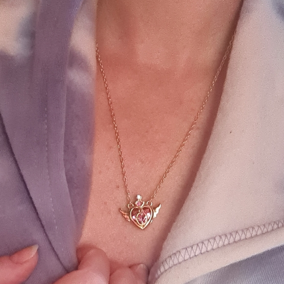 Sailor Moon Cosplay Necklace Crisis Cosmic Heart with Wings S Series - Picture 3 of 6